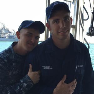 Meet your Posher, Collin